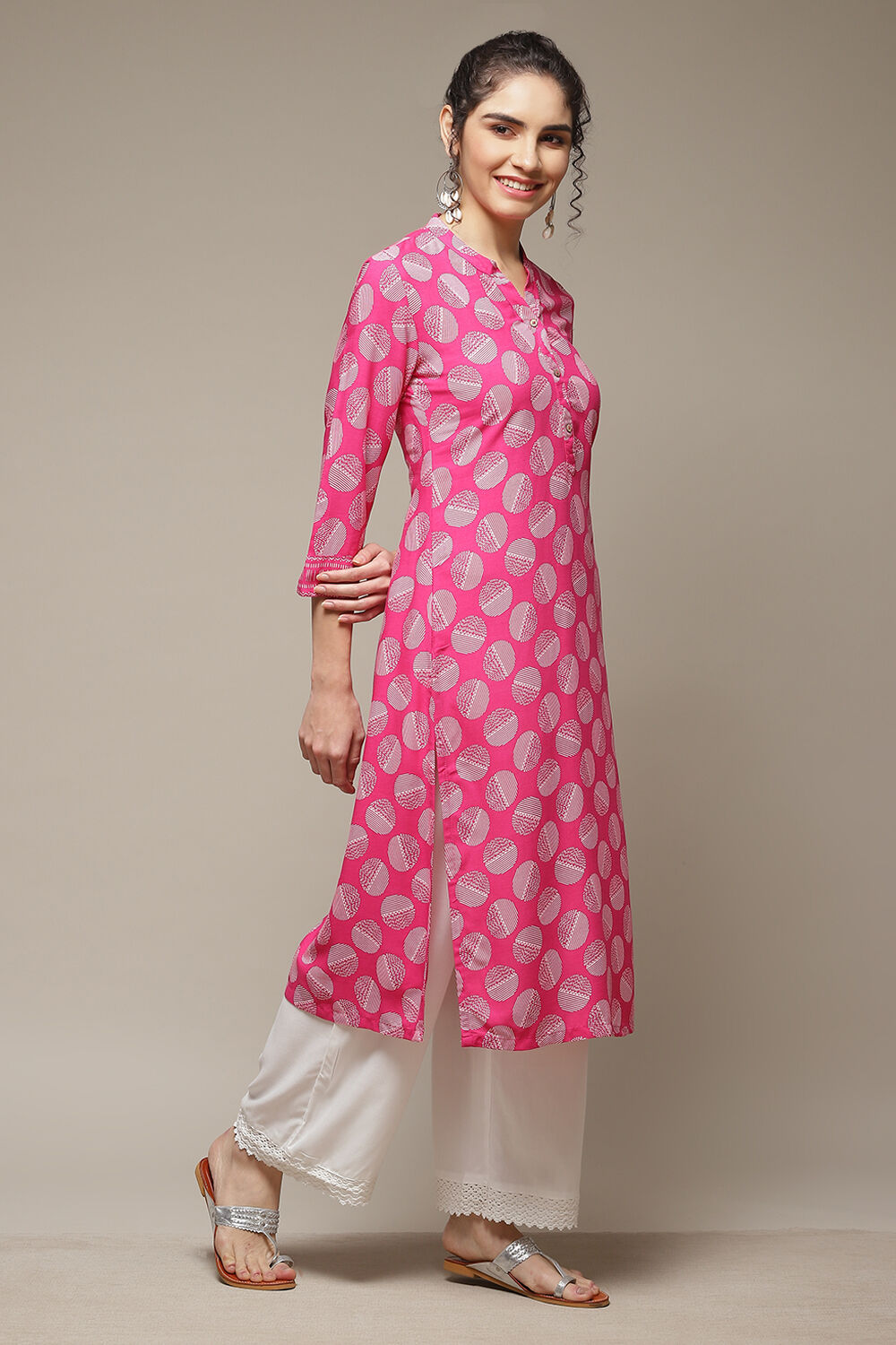 Magenta LIVA Straight Kurta image number 5